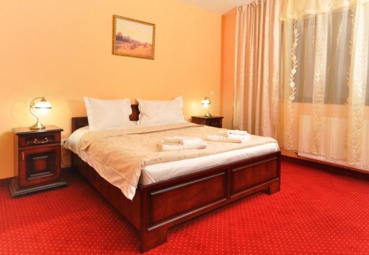 Camves Inn Sighetu Marmaţiei Kamer foto
